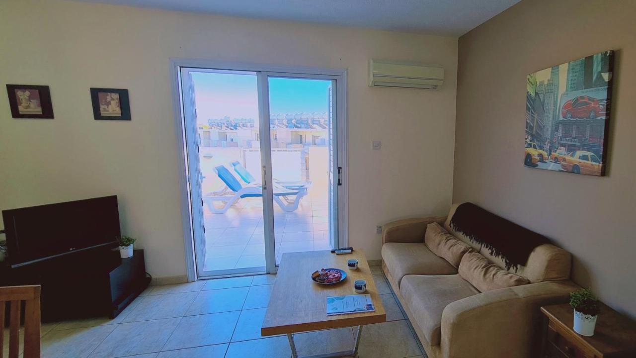 Stay Sunshine Apartment พาราลิมนี ภายนอก รูปภาพ